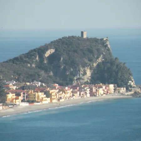 Bilocale Per Outdoor Finale Ligure
